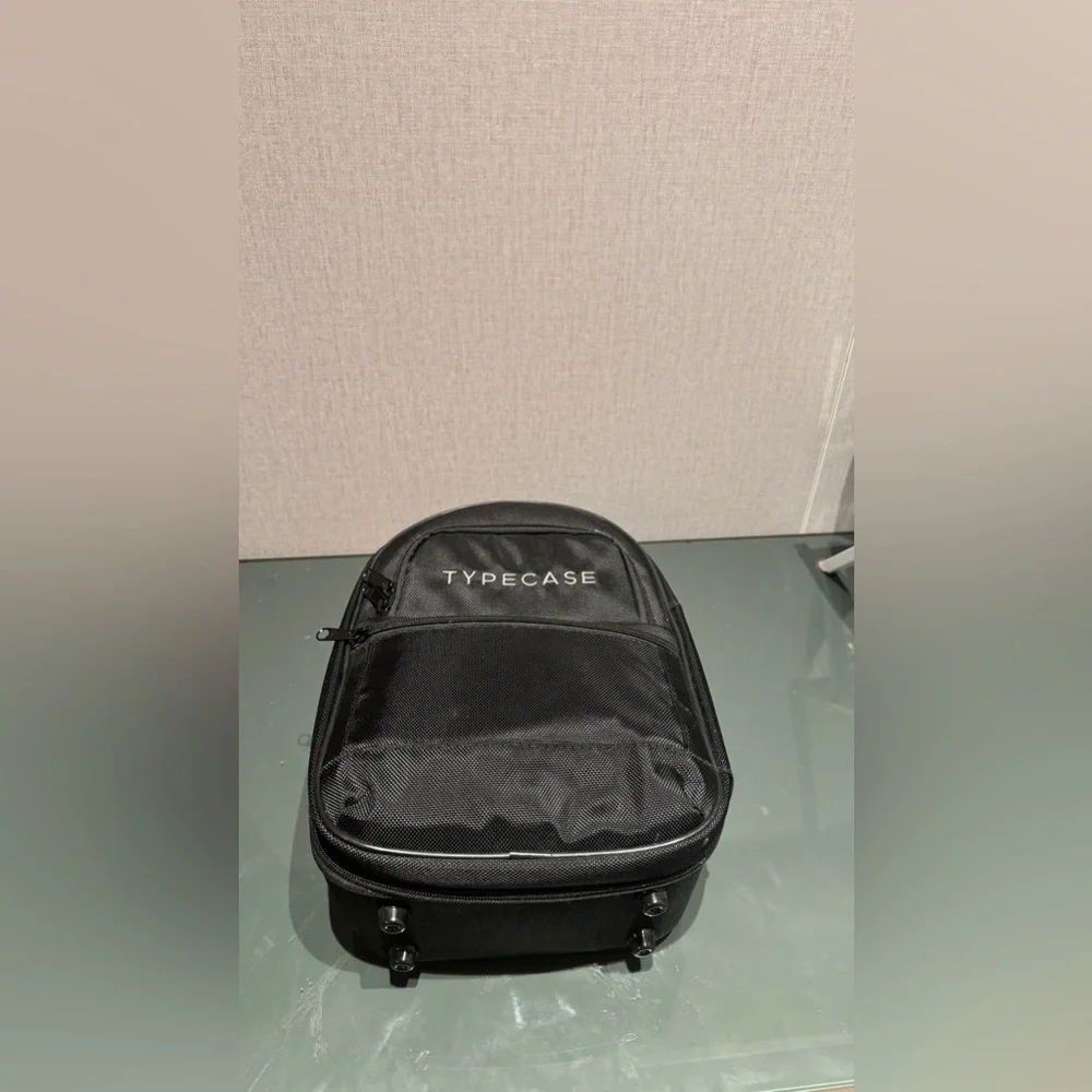 Oculus Quest 2 - Includes Elite Strap and Hard Case